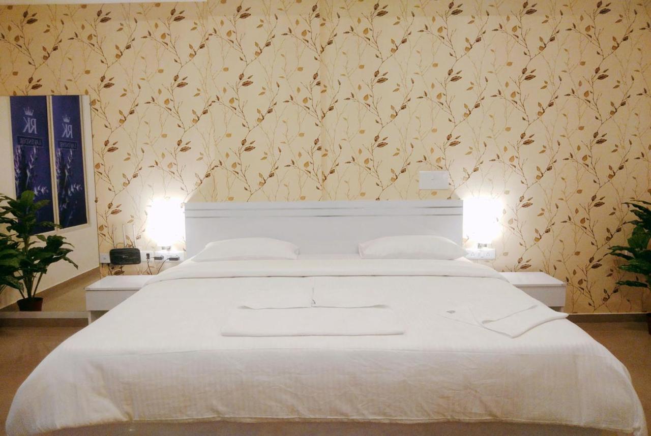 Rk - Inn Premium Suites Bangalore Eksteriør billede